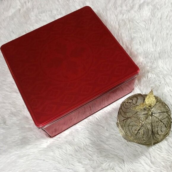 Gold Metal Cage Ornament & Red Medallion Square Tin Set - Picture 12 of 13